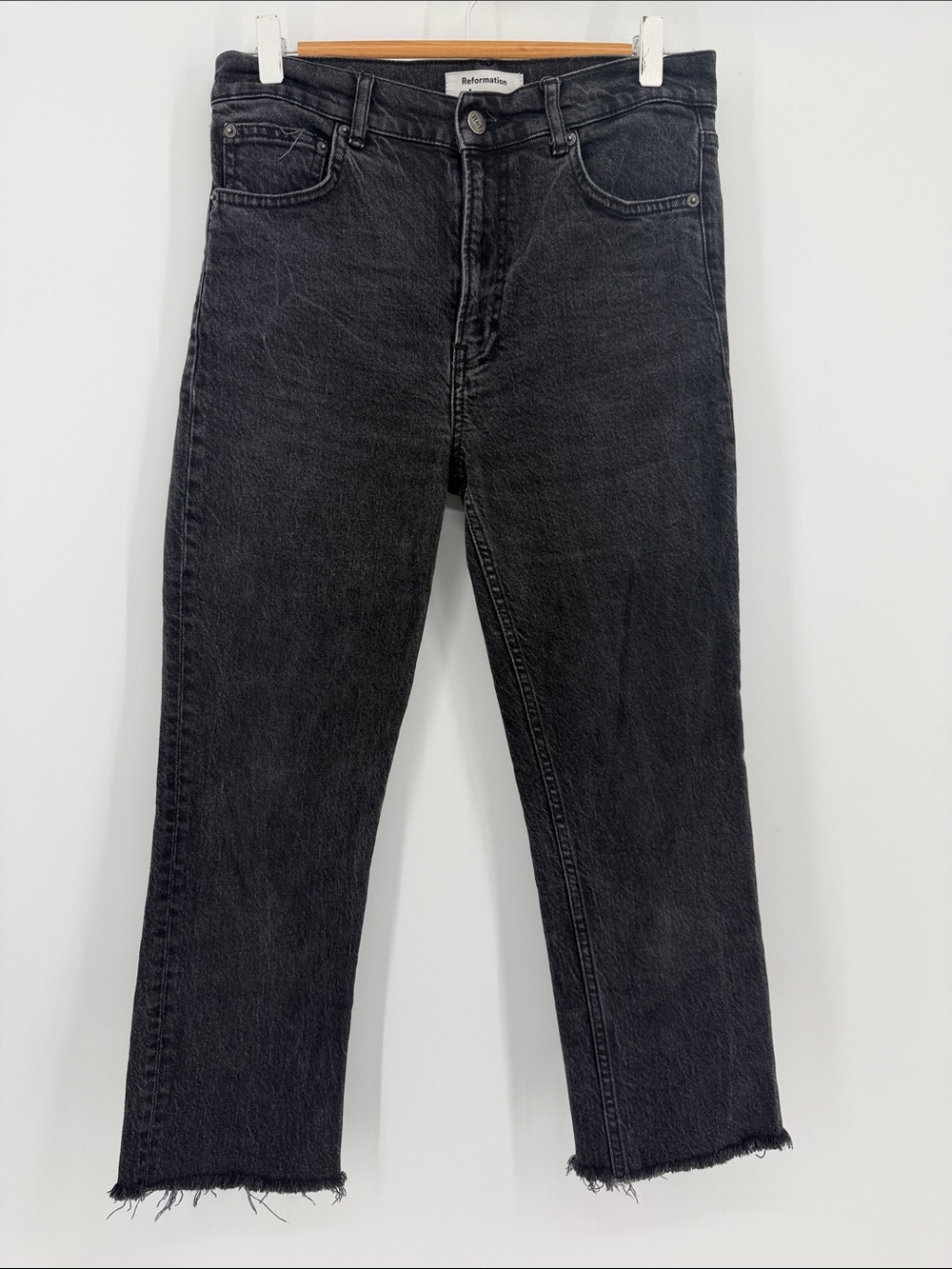 Reformation Faded Black Raw Hem Straight Crop Jeans‎ Size 27